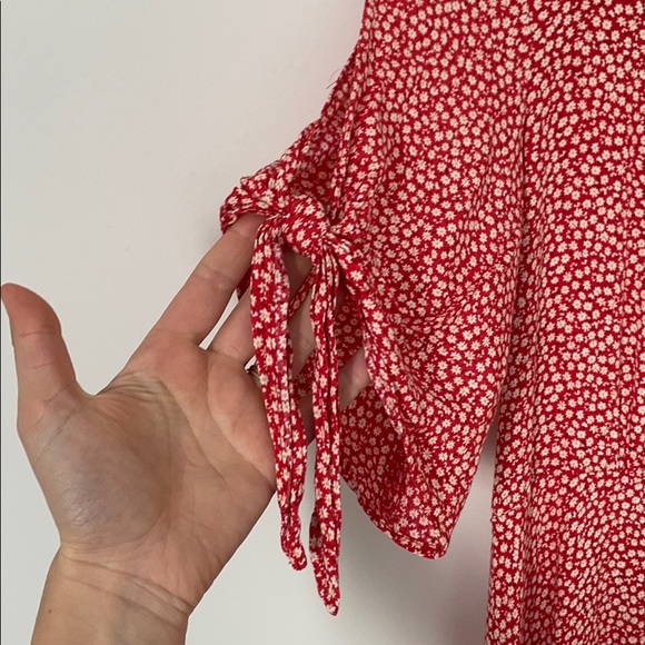 ITEM SOLD - Picture 5 of 8